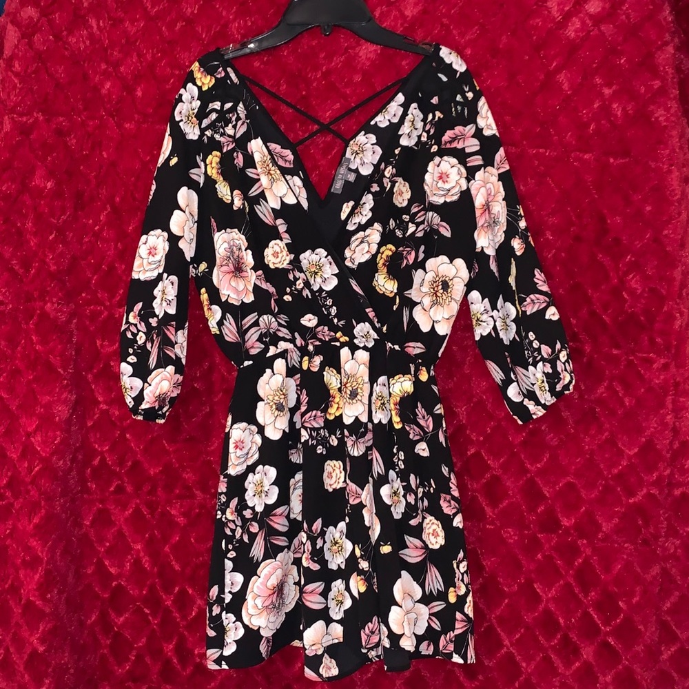 Crossback floral romper